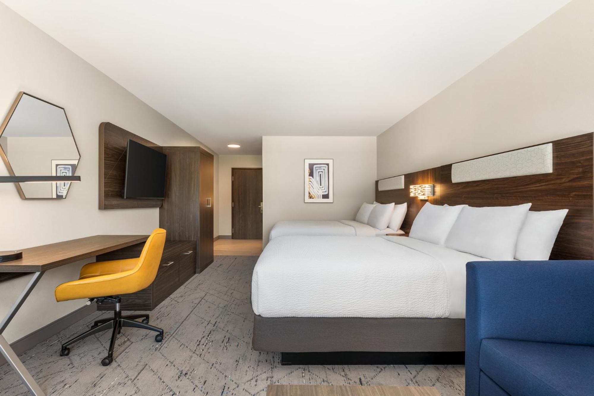 Holiday Inn Express & Suites Rhinelander By Ihg Екстериор снимка